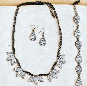 Plunder 🎆Martha🎆Necklace ONLY